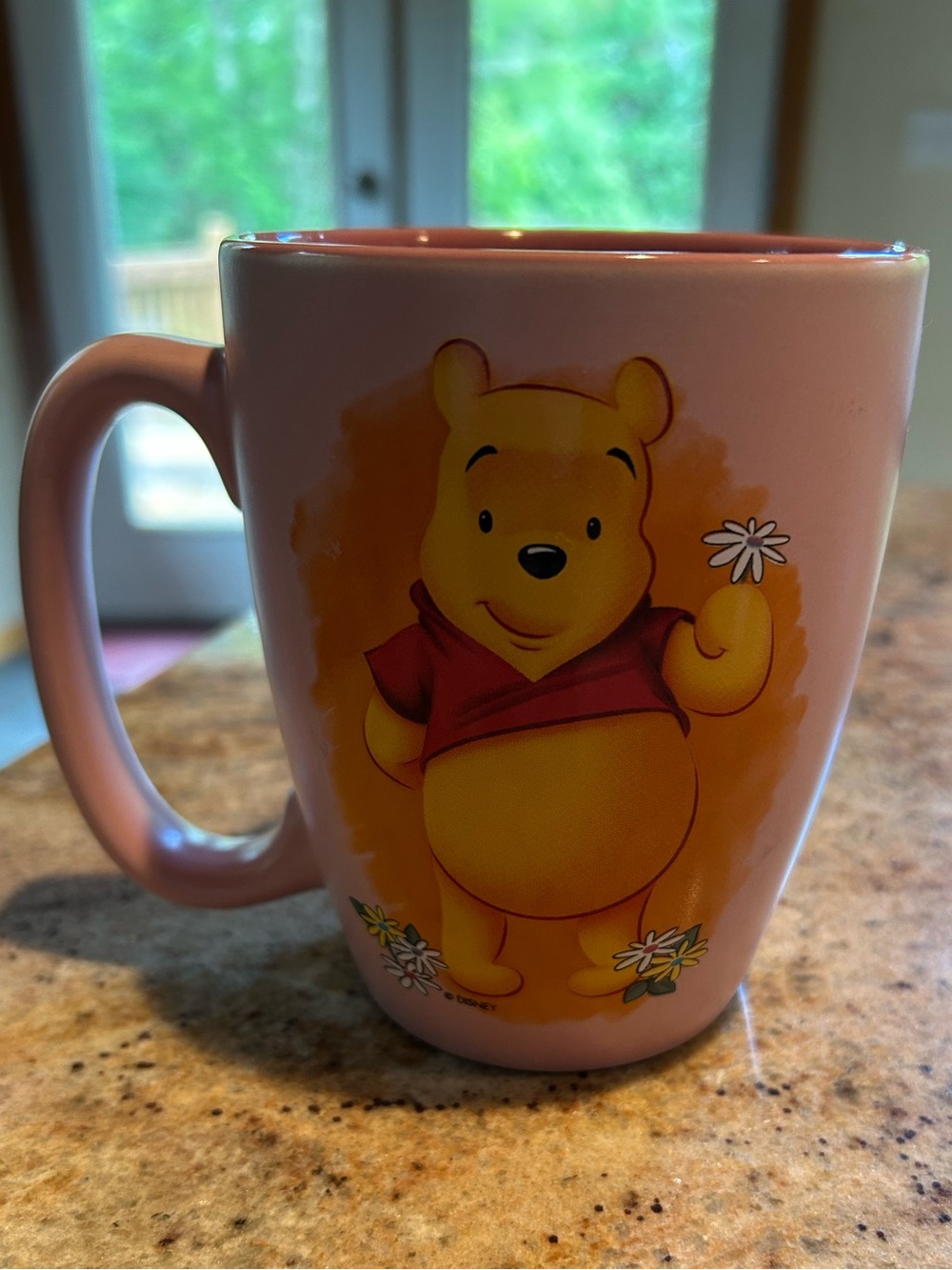 Winnie The Pooh & Daisies Mauve Ceramic Mug 20 oz 5”x4”w. Disney Store. Pristine - Picture 3 of 9